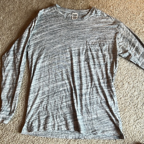 Pink Victoria’s Secret long sleeve gray tee shirt top dog black size small - Picture 3 of 6